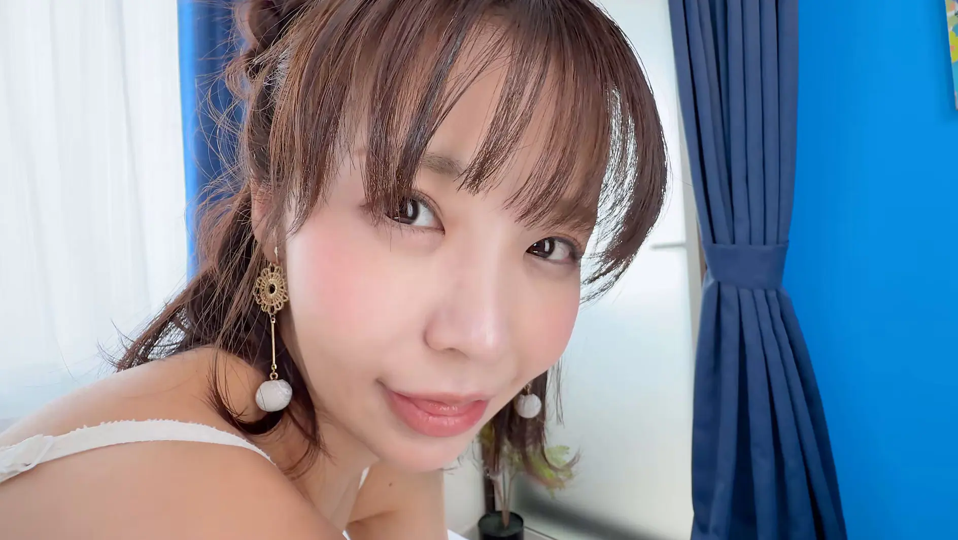 グラビアアイドル 真中つぐさんのプロフィール&出演作品
