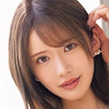 七瀬シノン（26）